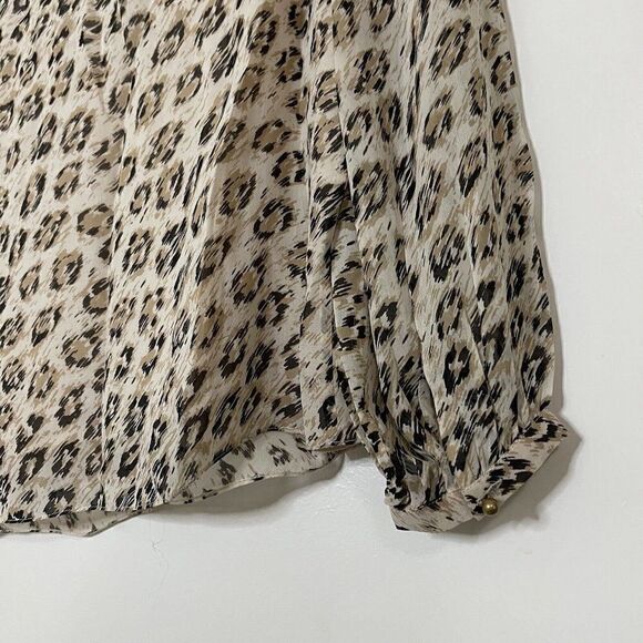 JOIE Tan leopard print v-neck chiffon silk blouse top size Small - Picture 4 of 6